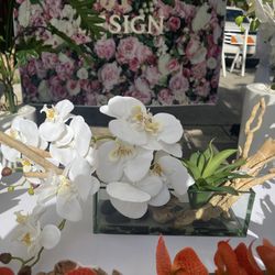 Flower Arrangements 