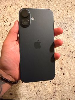 iPhone 16 plus unlocked 128gb