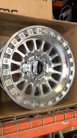 set of kmc wheels. sizes 17x8.5 bolt pa... 6x139