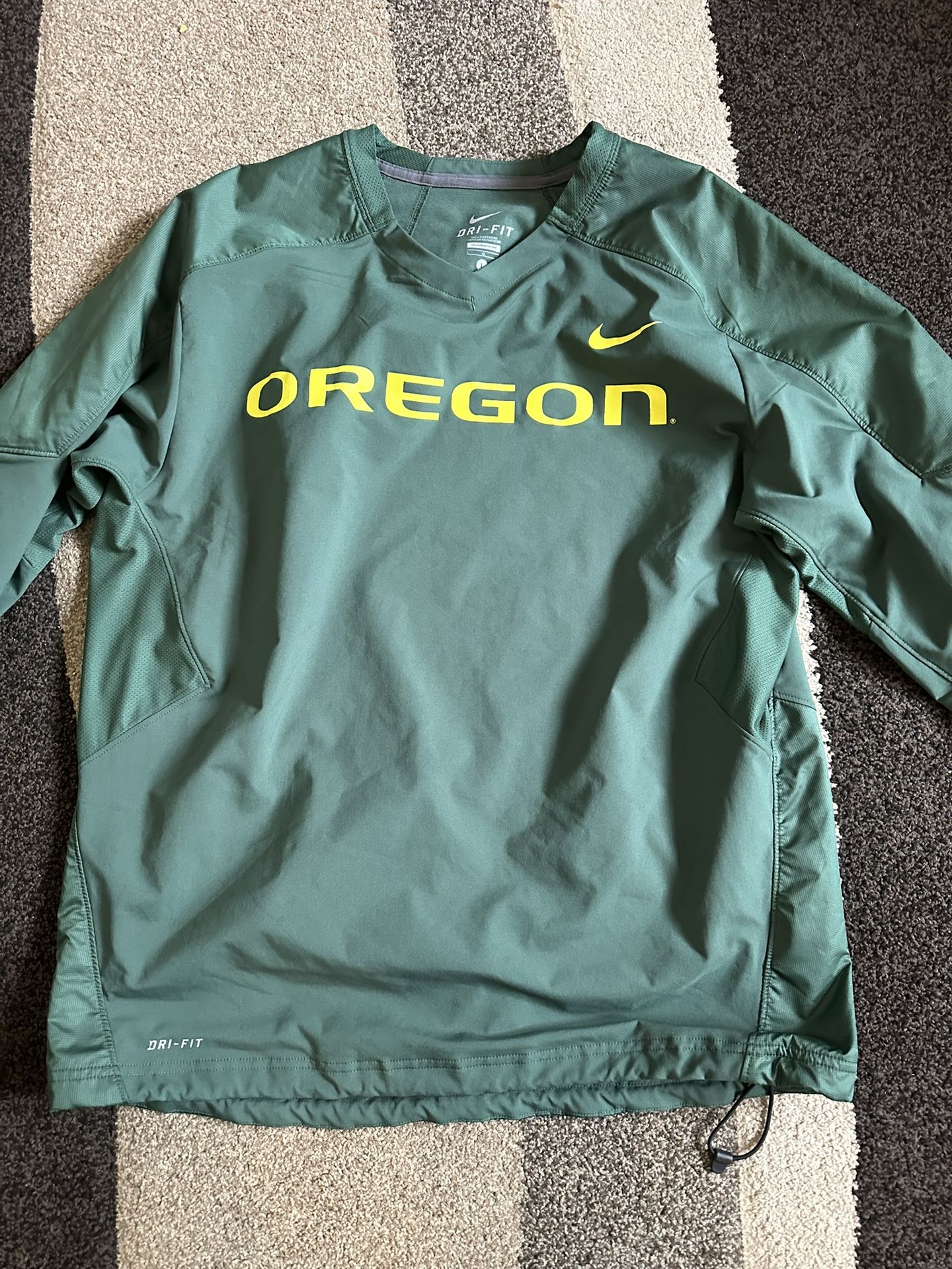 Oregon duck windbreaker Size Large
