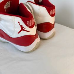 Jordan 11 Retro Cherry (Used)