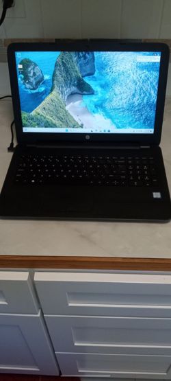 Hp 250 G5 laptop fast Intel I-5 sixth Gen windows 11 pro good condition