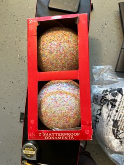 Jumbo Ornaments