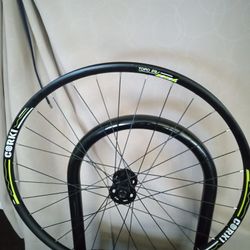 CORKI CYCLES MOUNTAIN BIKE WEEL TOPO 29 FREEHUB SYSTEM 6 PAWLS