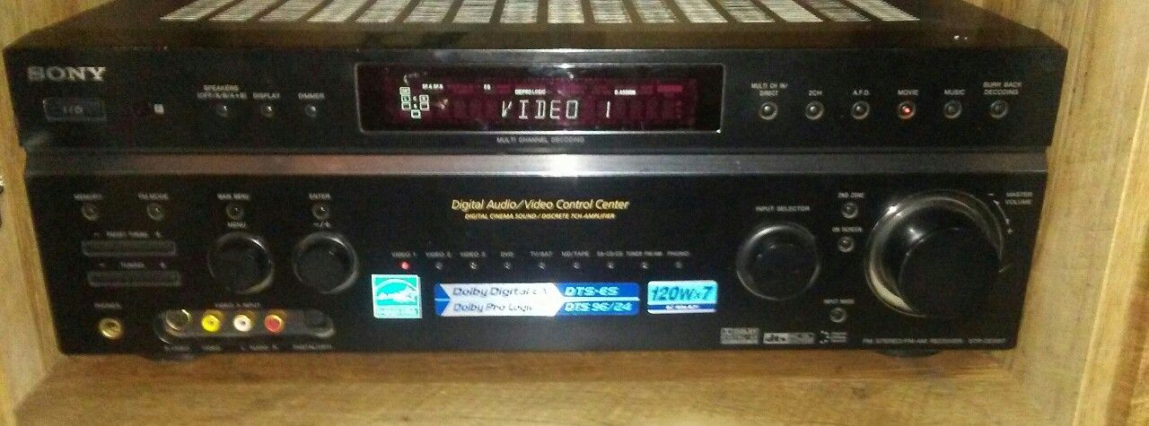 SONY STR-DE997 HOME THEATER RECEIVER 7.1 w/ SPEAKERS Dolby Digital EX, DTS-ES, and Pro Logic IIx