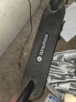 Isinwheel electric scooter