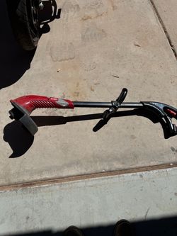 Weed eater electric in great condition