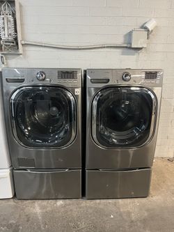✨ LG Front Load Washer & Gas Dryer Set with Pedestals ✨