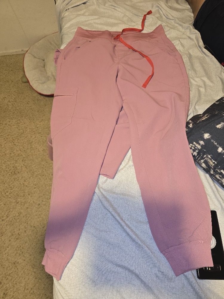 Figs Scrubs MAUVE 70 OBO