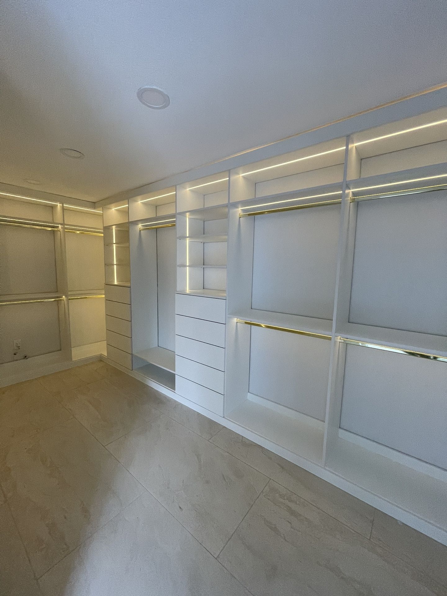 Closet Organizer Shelves