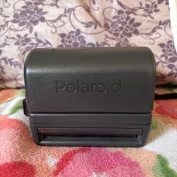 Polaroid OneStep 600 Film Camera 