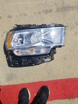 19-22 Dodge ram Passenger Headlight OEM