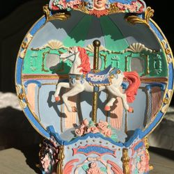 Beautiful Hand Painted Musical Horse Carousel 