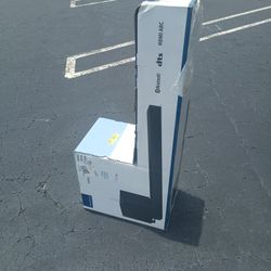 *Insignia Soundbar W/Subwoofer & Remote (BT Capable)