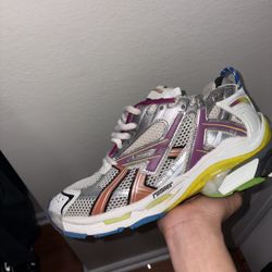 Multi color Runner Shoes 