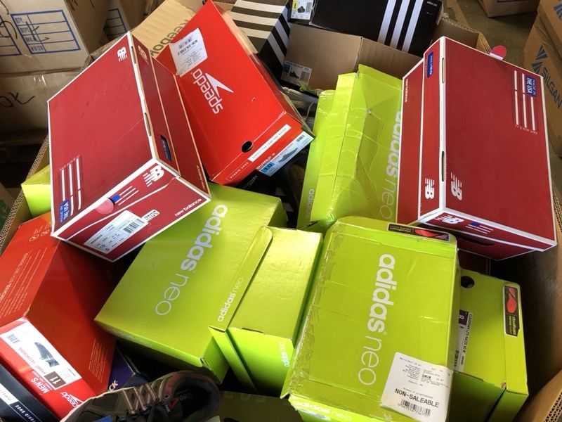 Pallet de Zapatos y Tenis de Marca