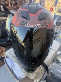 Icon Helmet