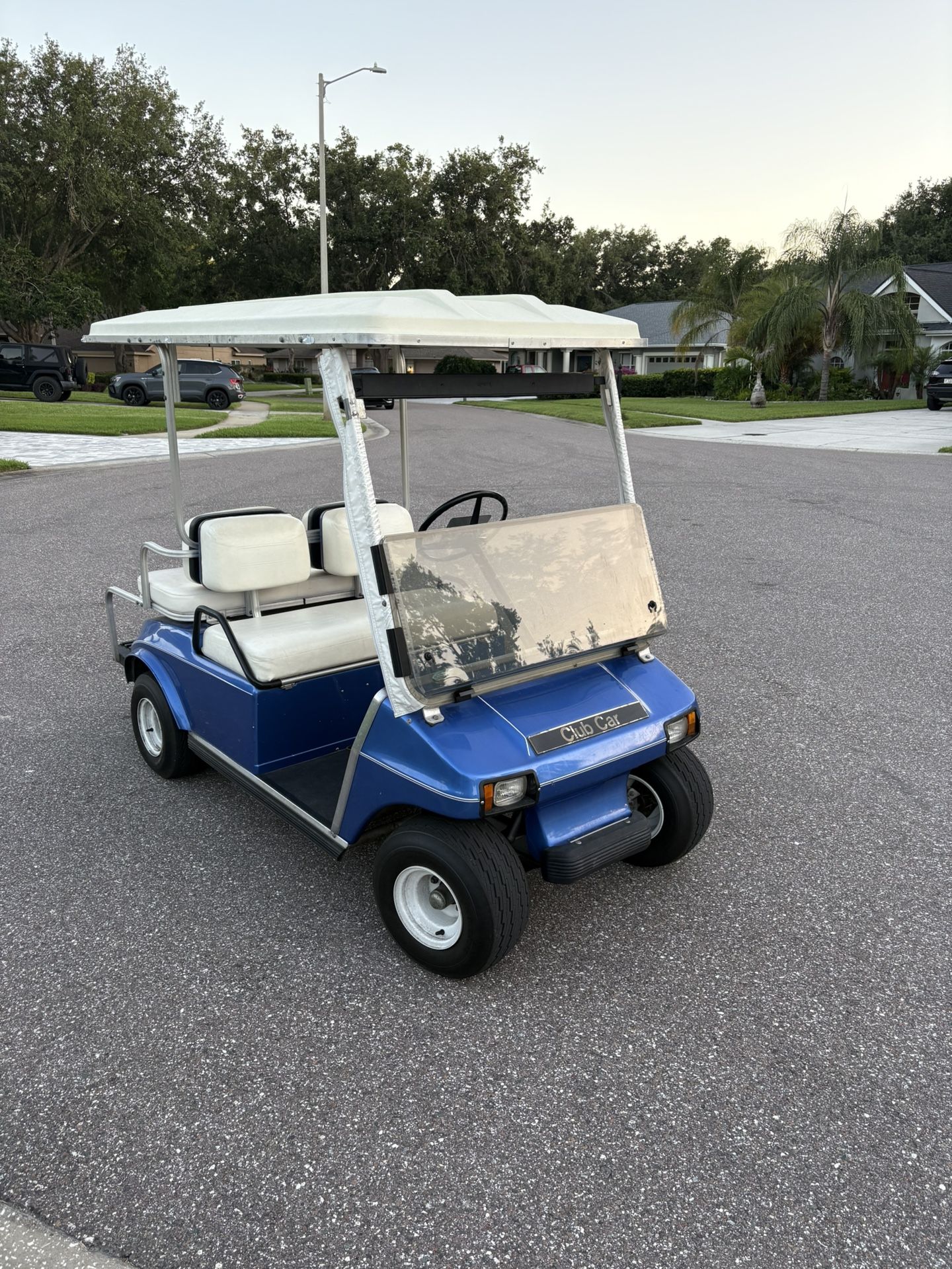 Club Cart Golf Cart