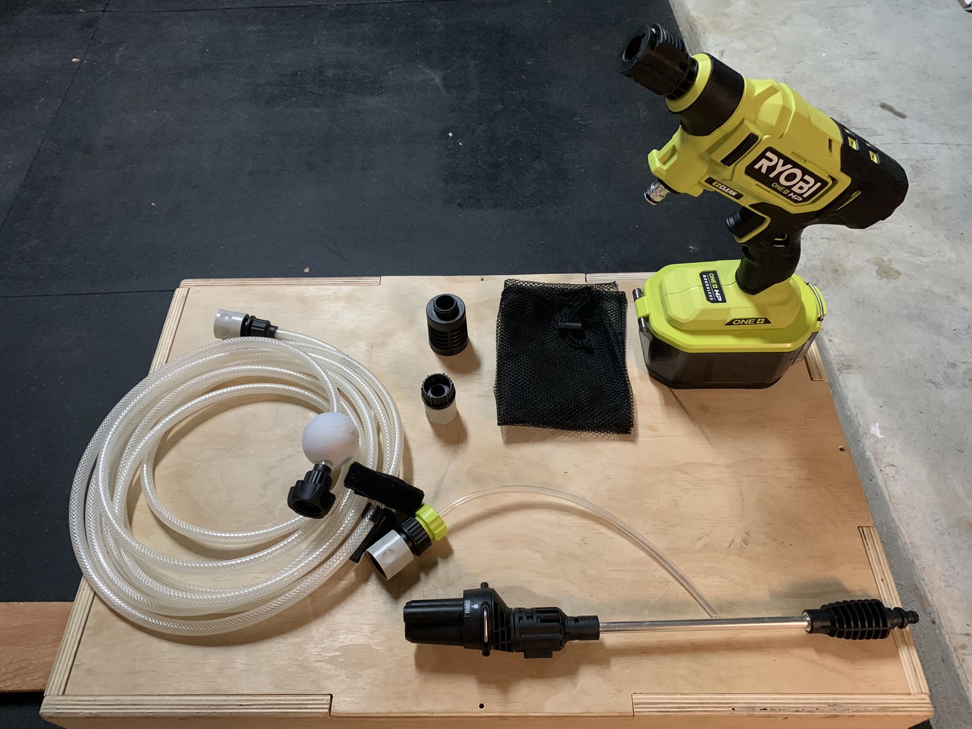 Ryobi EZclean Powerwasher