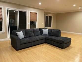 Ultimate Style and Comfort: Elegant Dark Grey Corner Sofa