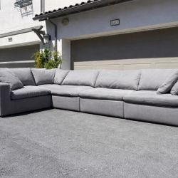 5pcs Cloud Couch Sofa Rh Dupe Sectional From Bob’s Furniture In Excellent Condition - FREE DELIVERY 🚛