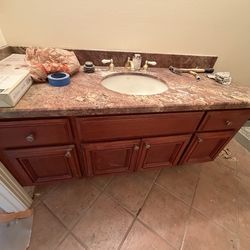 Bathroom cabinet
