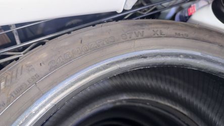 Lionhart Tires