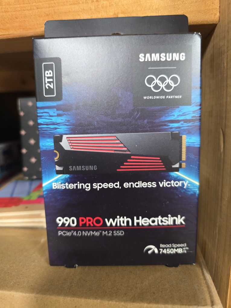 SAMSUNG 990 PRO w/ Heatsink SSD 2TB