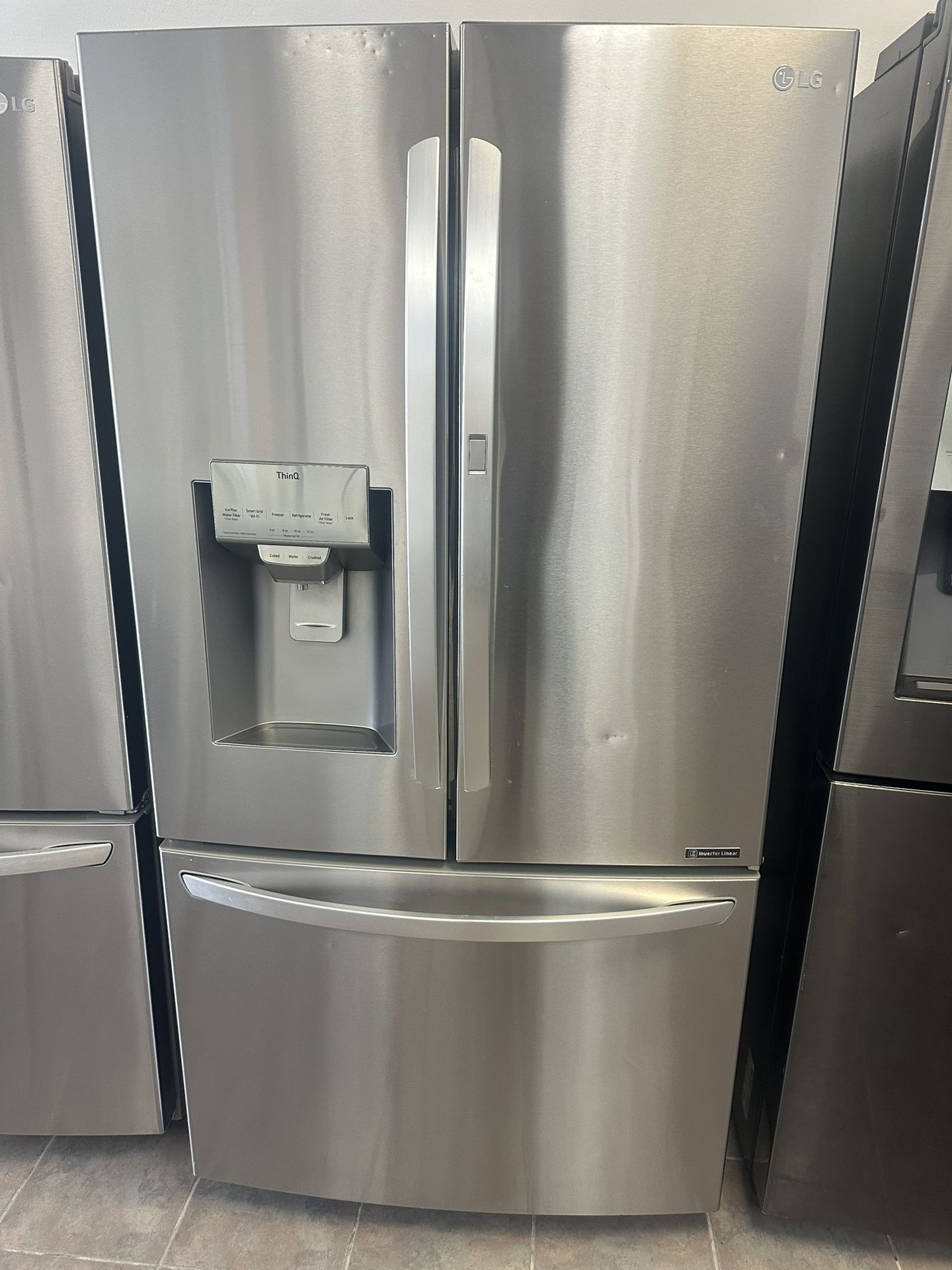 LG Bottom Freezer Refrigerator With Instaview