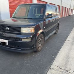 2004 Scion xB Black Manual Stick Shift !!