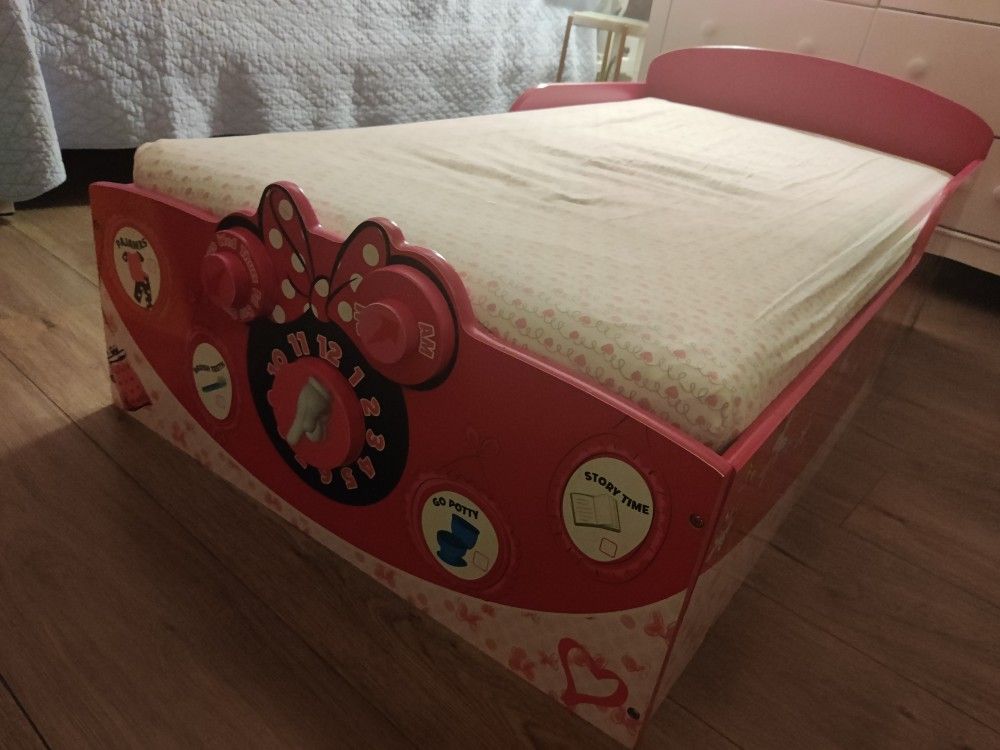 Toddler Baby Girl Mini Mouse Bed And Mattress