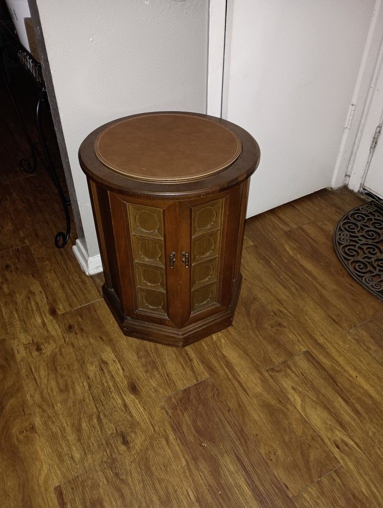End Table Storage 