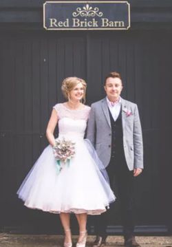 Vintage style wedding dress size 8