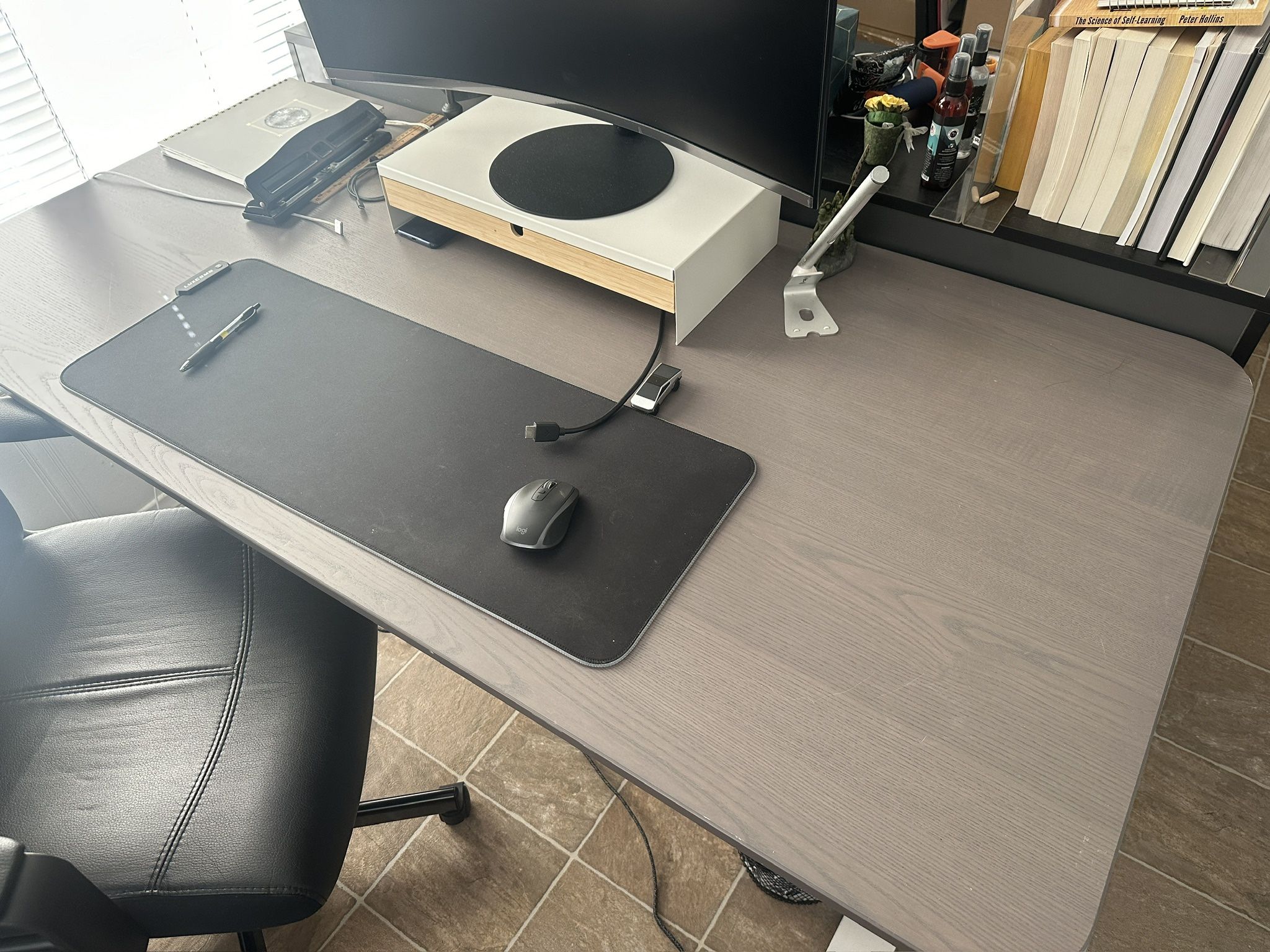 IKEA Bekant Desk