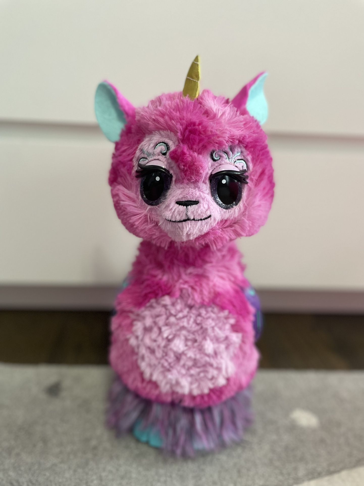 Hatchimals WOW, Llalacorn 32-Inch Tall Interactive Electronic Pet (Styles May Vary)