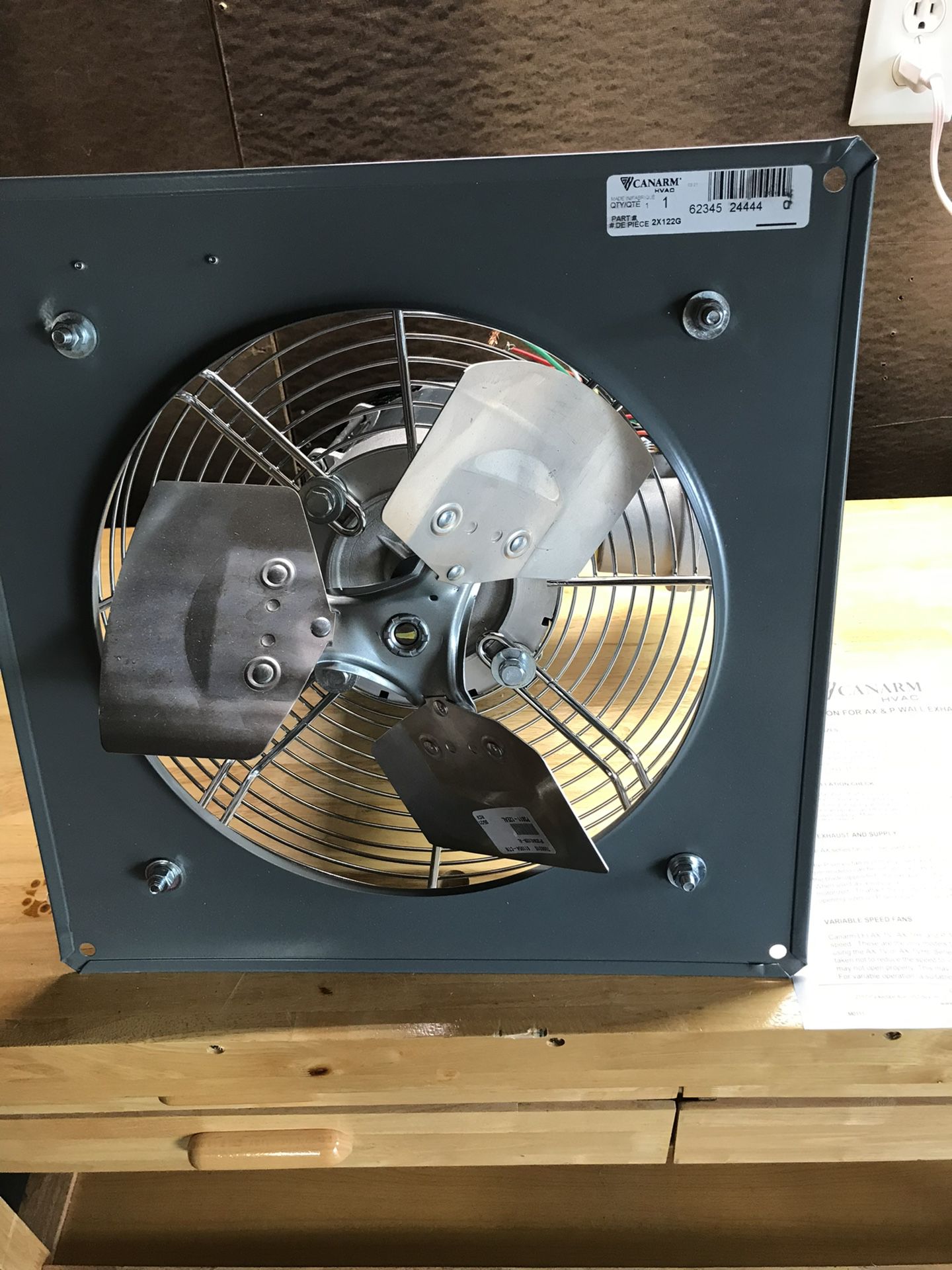 Brand New (out Of Box) Canarm Explosion Proof Exhaust Fan