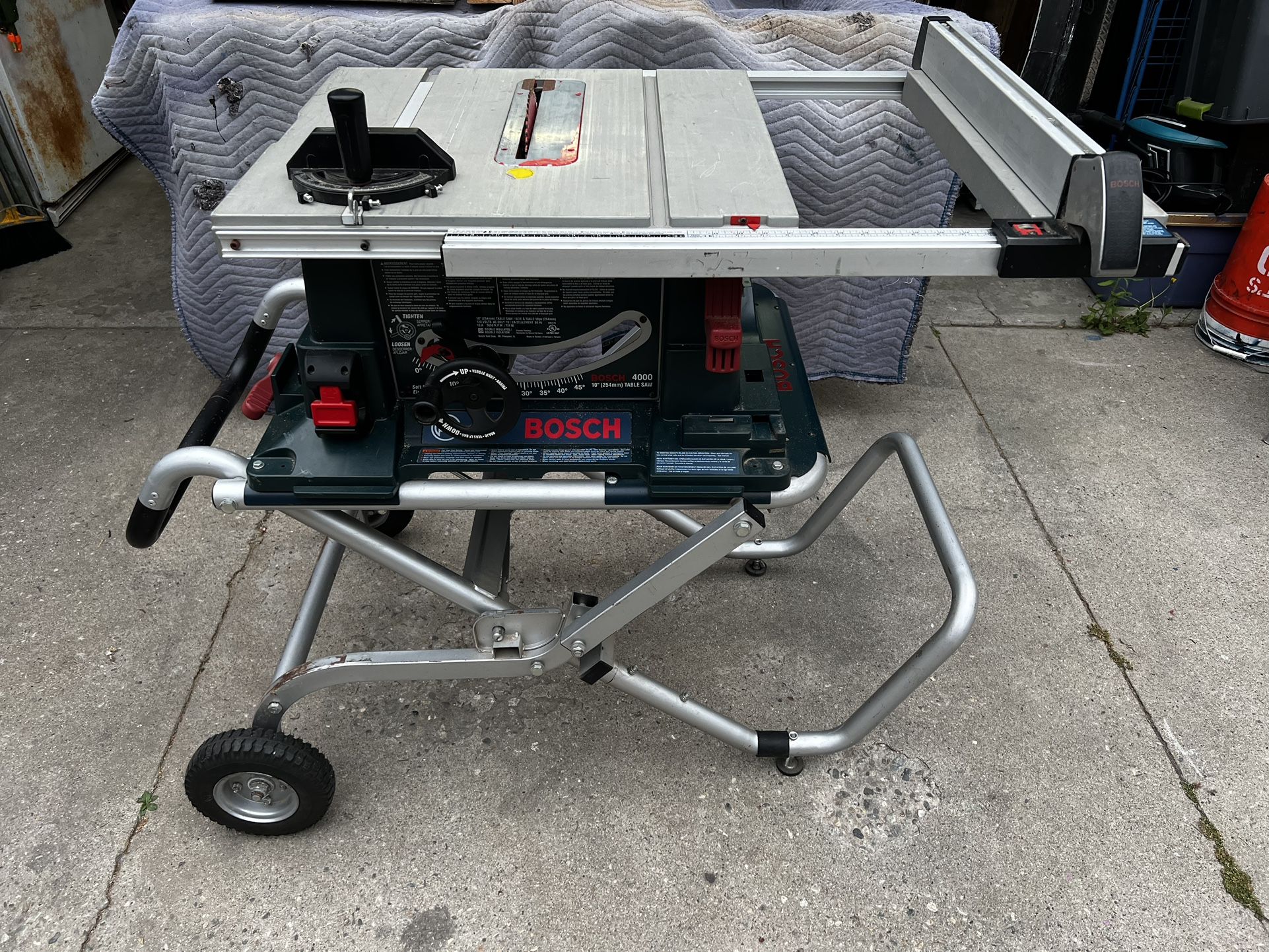Bosch Table Saw 