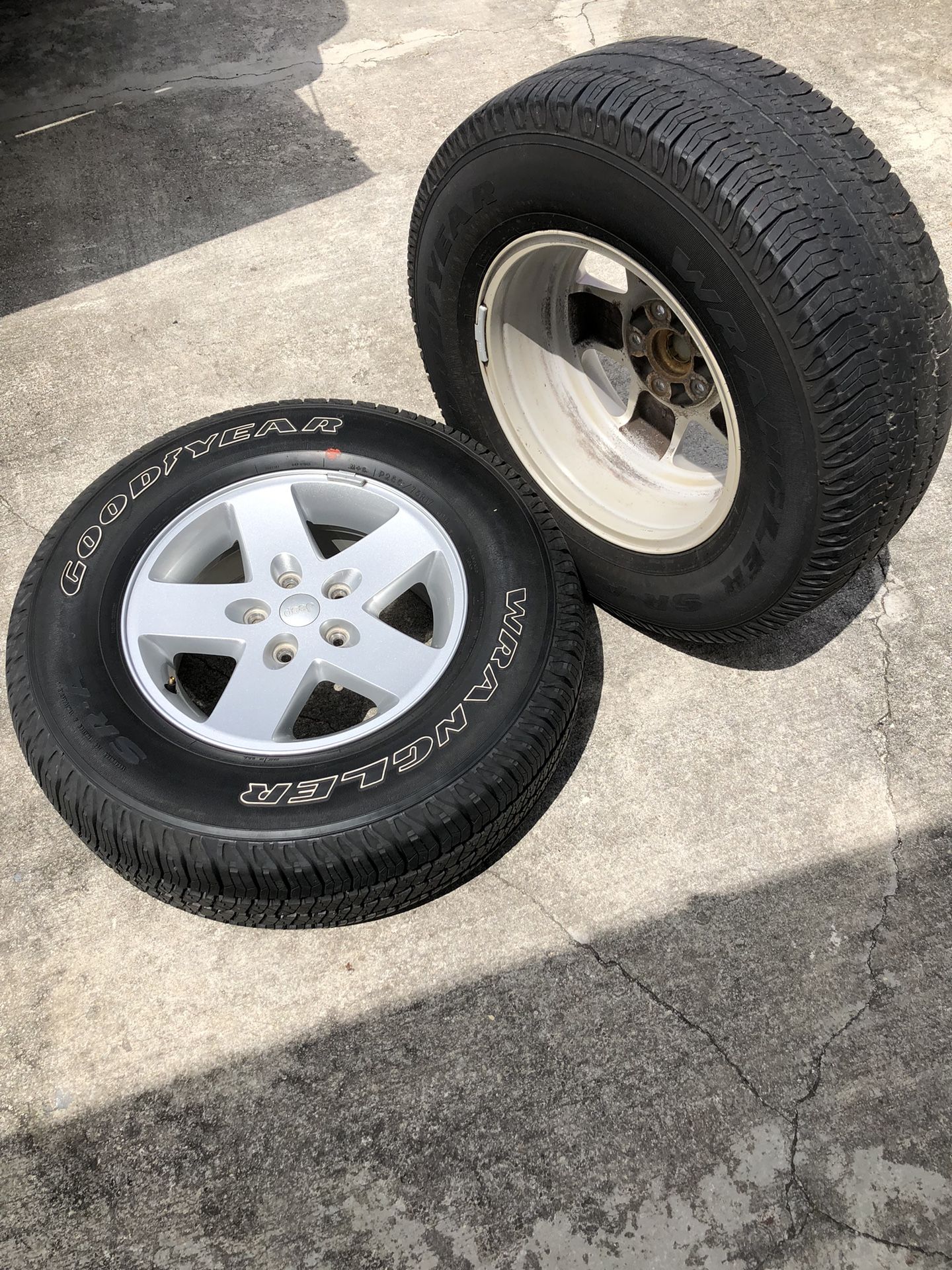 5 JEEP WRANGLER JK WHEELS