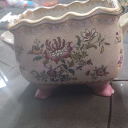 Chinoiserie Cache Pot - Vintage Asian Planter -  Jardinière - Berry Color Lotus Blossom Plant Pot