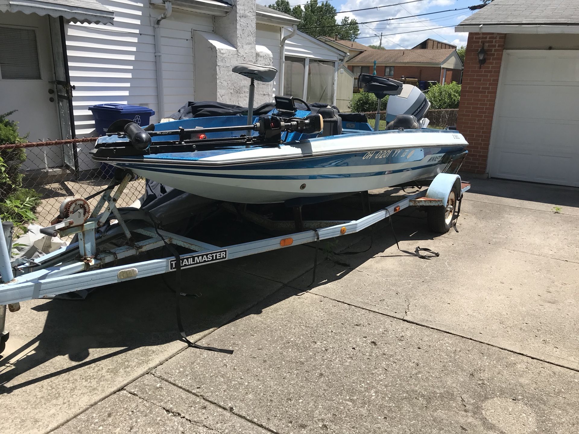 Local buyers only. Good condition boat