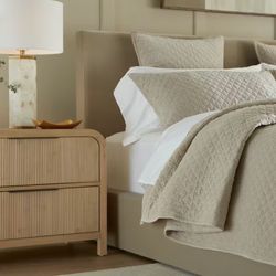 Saatva Arden 2-Drawer Nightstand, 32-inch, Natural Oak