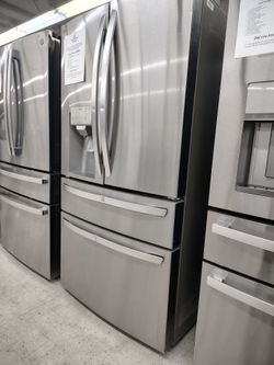 $1049.5 (THIS WEEK ONLY: 50% OFF FRENCH 4 DOORS)LG French 4 Door