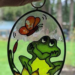 Cute Vintage Frog & Butterfly Suncatcher 