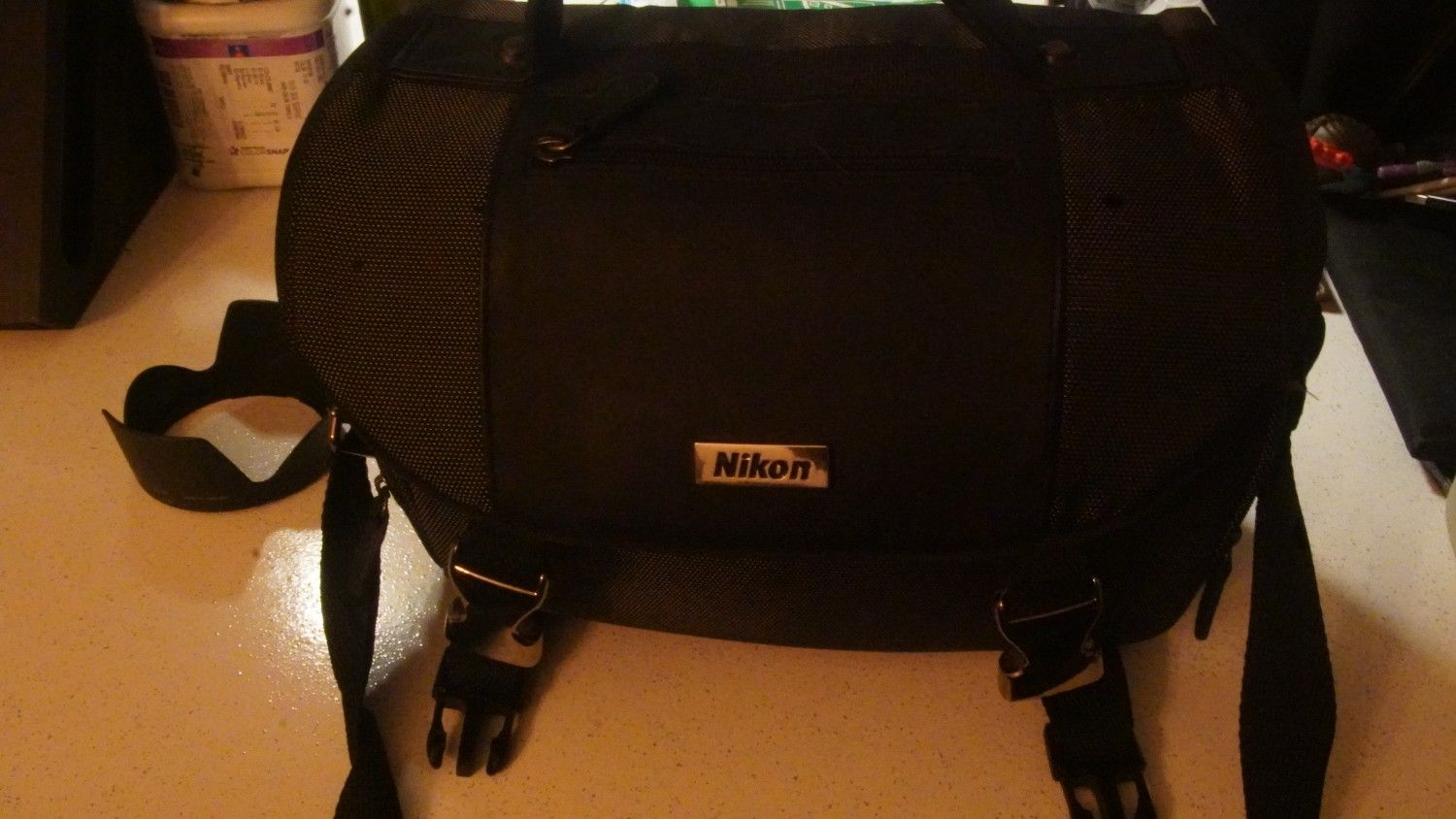 Nikon D7100 W/extras 800 O.B.O