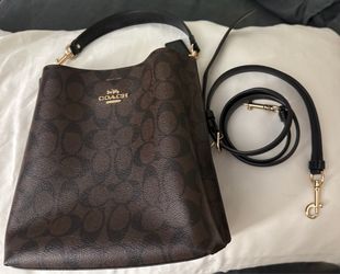 Coach signature bucket bag