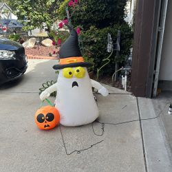 Halloween Blowup Ghost