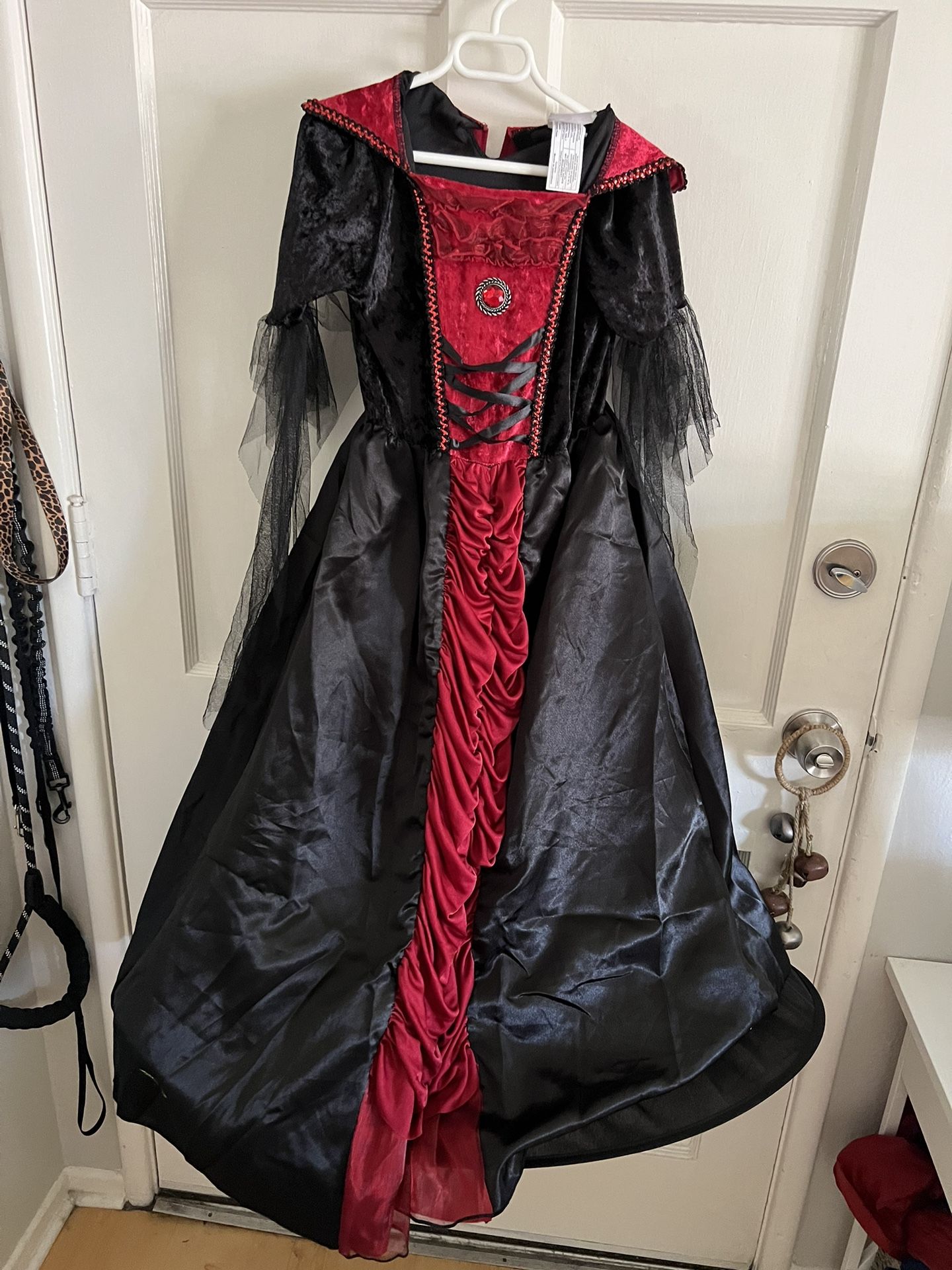 Spirit Kids Vampire Halloween Costume Size Medium