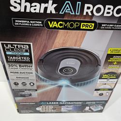 Shark  AI VACMOP 2-in-1 Robot Vacuum cleaner and Mop with Self-Cleaning Brushroll