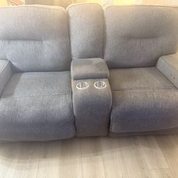 Reclining sofa 