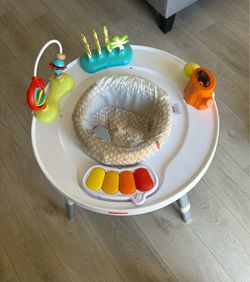 Skip Hop Activity Center